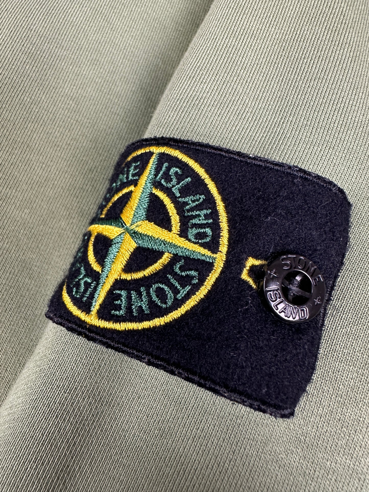 Stone Island Pullover grün L